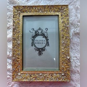 Olivia Riegel Windsor frame 4x6